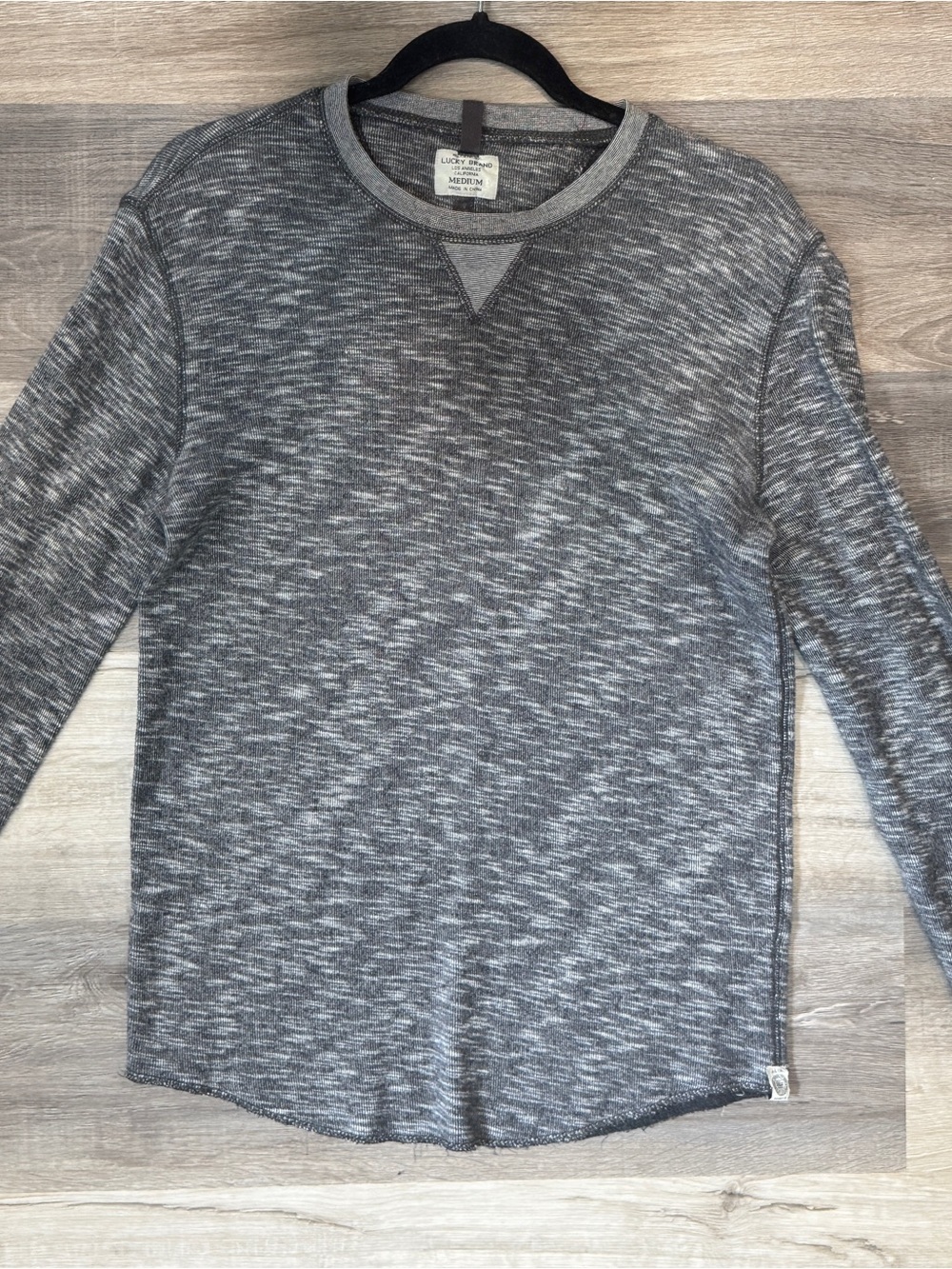 Lucky Brand Men's Heathered Gray Long Sleeve Crew